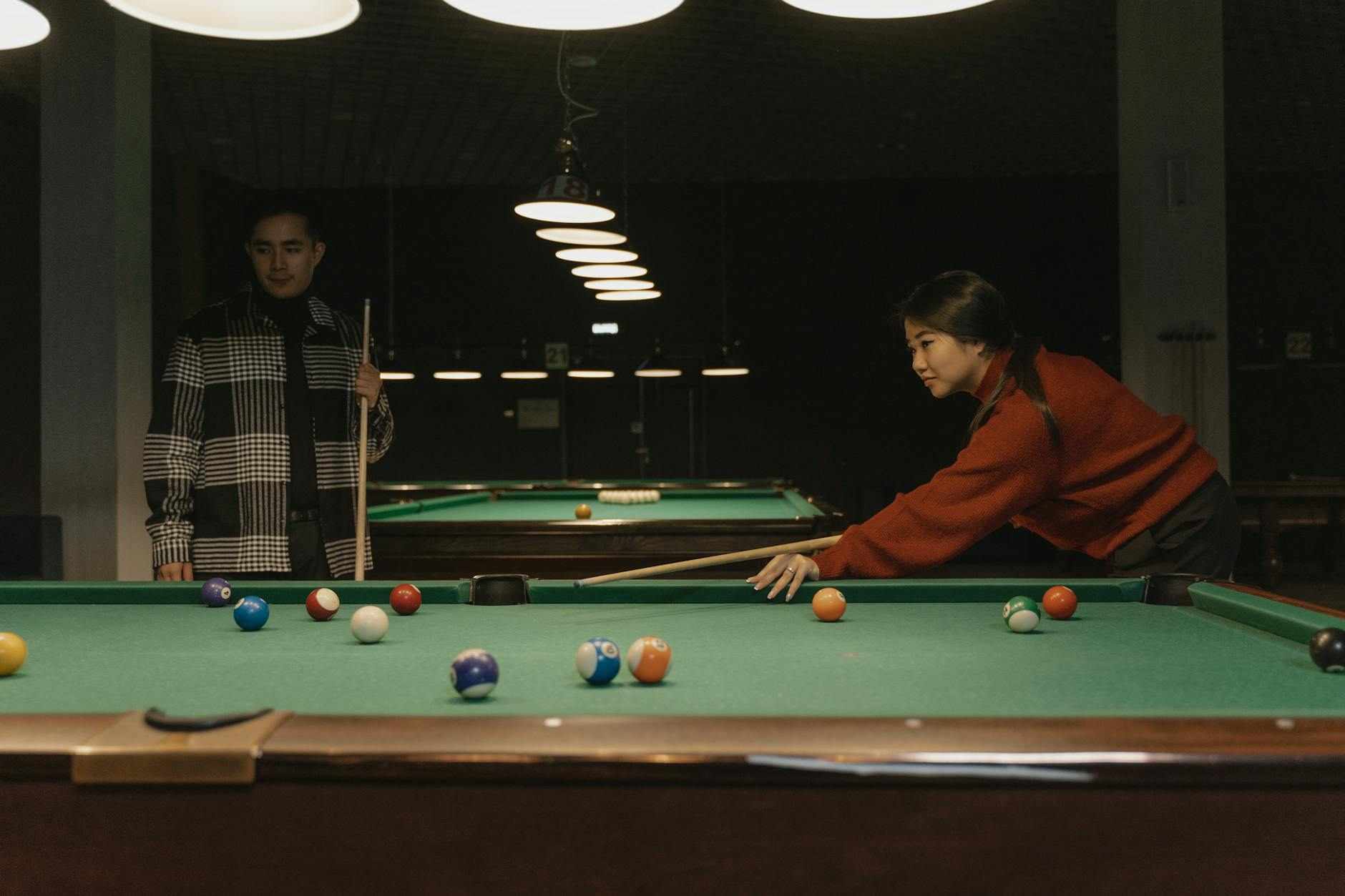 华体会_在线娱乐城发展的新动向与挑战 深度解析